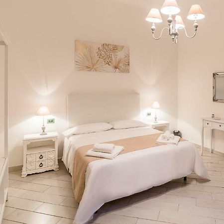 Rooms & Breakfast Dogali เจนัว ภายนอก รูปภาพ