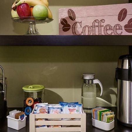 Rooms & Breakfast Dogali เจนัว ภายนอก รูปภาพ
